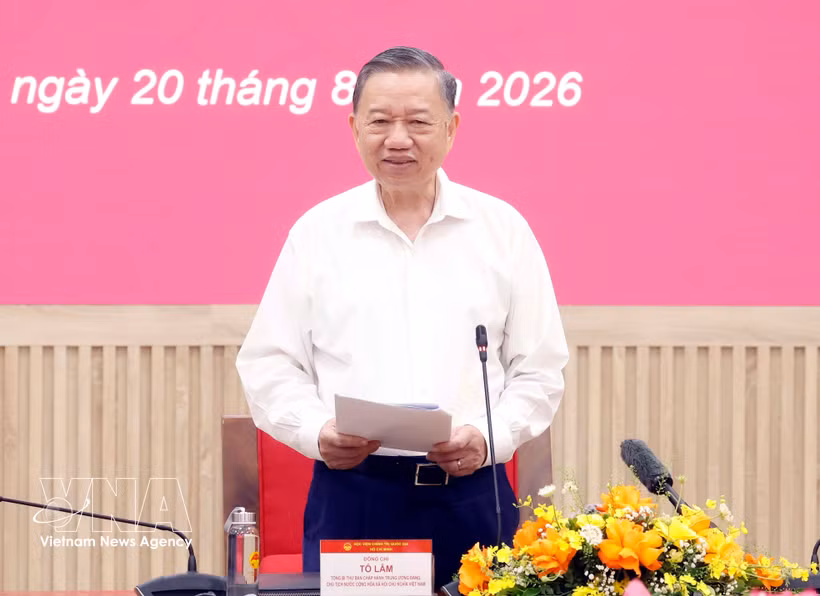 General Secretary of the Communist Party of Vietnam Central Committee and President To Lam speaks at the working session with the Ho Chi Minh National Academy of Politics' key leaders on August 20. (Photo: VNA)