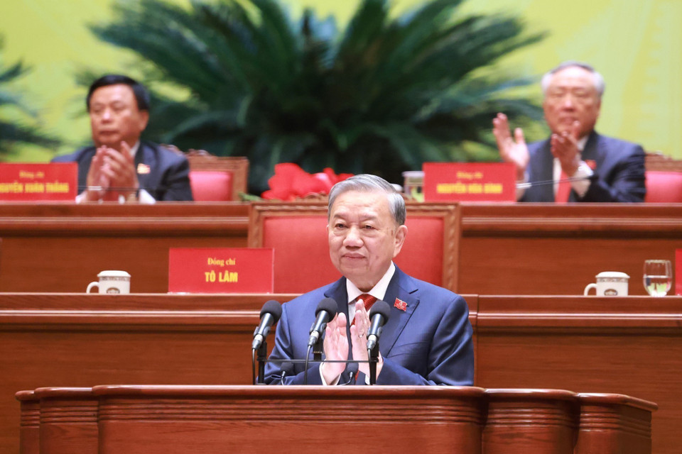 General Secretary To Lam delivers the closing speech at the 14th National Party Congress. (Photo: VNA)
