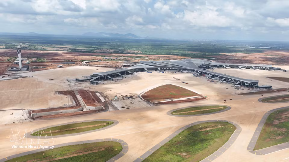 A panoramic view of Long Thanh International Airport in early July 2026. (Photo: Cong Phong - VNA)