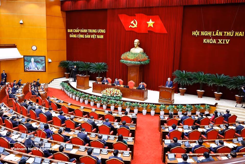 The 2nd meeting of the 14th Party Central Committee opens at the Party Central Committee Headquarters in Hanoi. Photo: Doan Tan – VNA