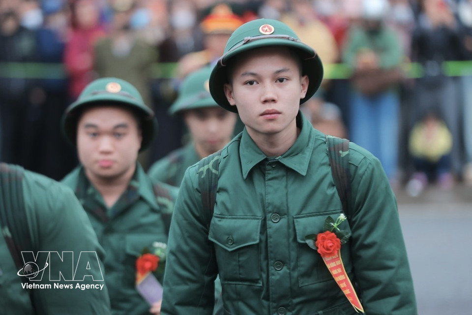 New recruits attend the 2026 military enlistment ceremony in Gia Lam, Hanoi. (Photo: Minh Quyet – VNA)