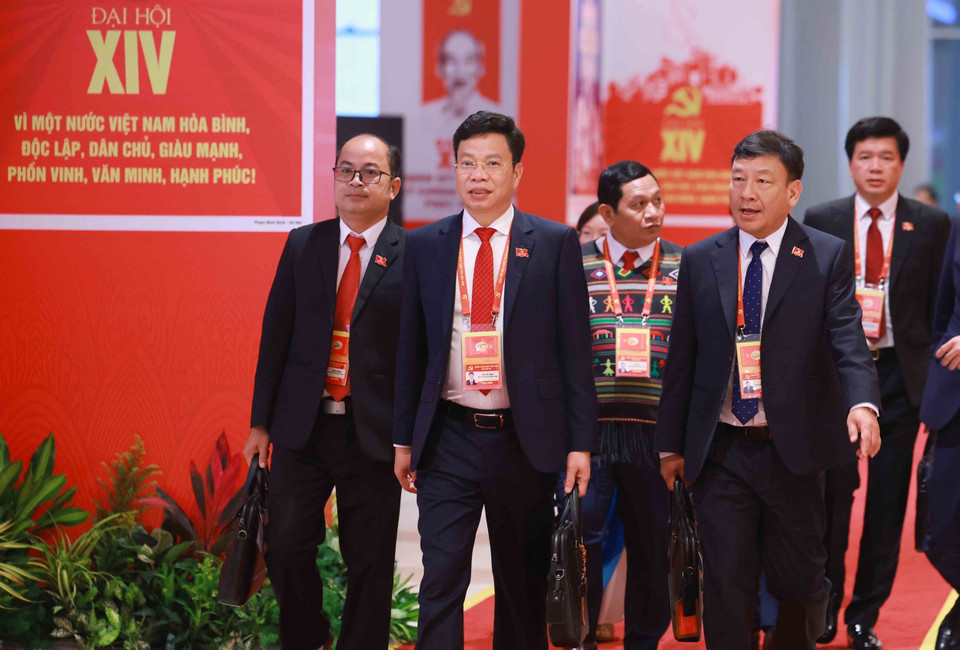 Delegates arrive to attend the National Party Congress. (Photo: VNA)