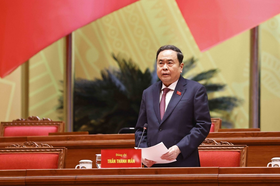 Tran Thanh Man, Politburo member and Chairman of the National Assembly, chairs the preparatory session. (Photo: VNA)