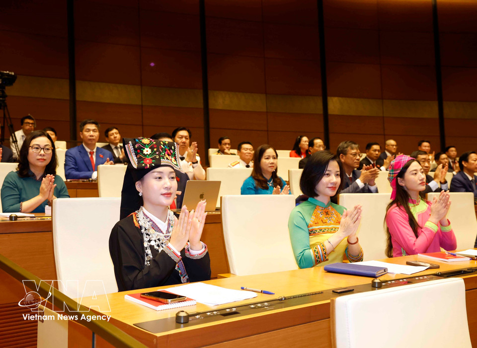 Delegates attend the opening session of the 16th National Assembly’s first sitting. (Photo: Thong Nhat/VNA)