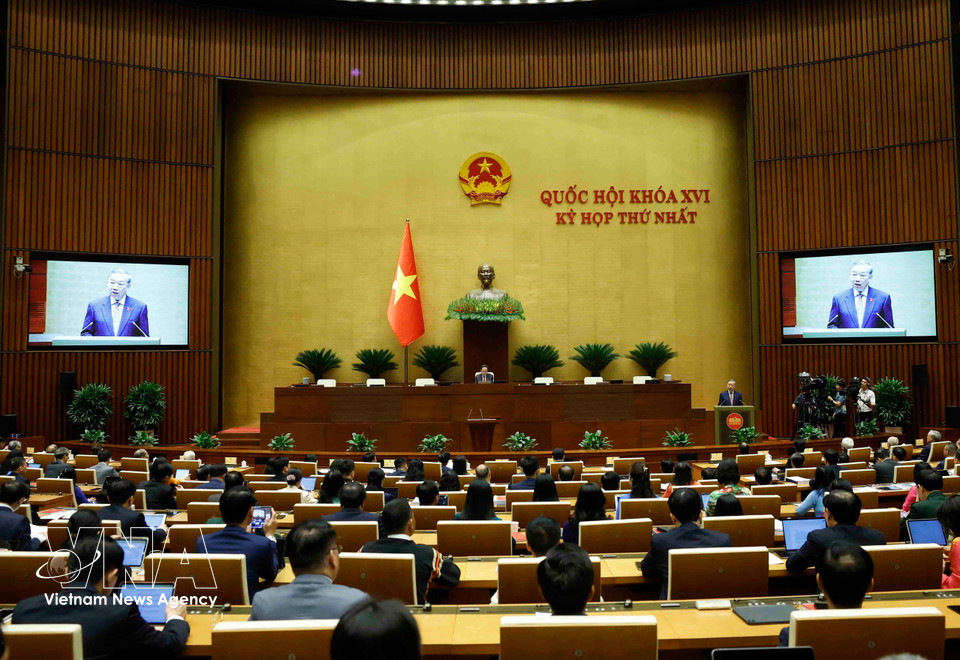 General Secretary To Lam delivers a speech at the opening session of the 16th National Assembly’s first sitting. (Photo: Thong Nhat/VNA)