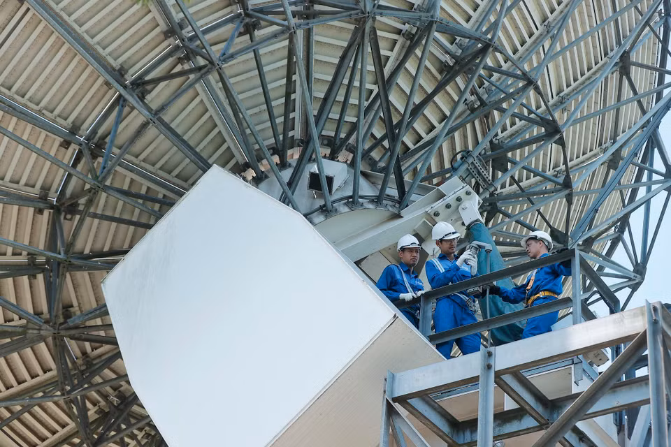 The main control station is situated in Hanoi, with a backup station located in Binh Duong Province to the south. (Photo: VNA)