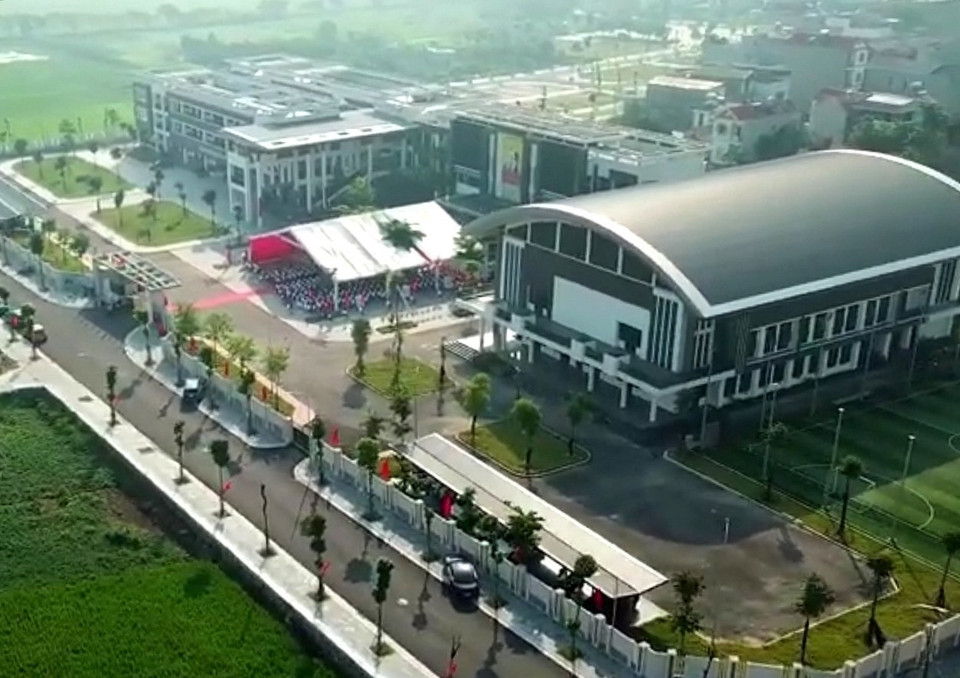 An Duong Vuong Secondary School (Viet Hung Commune, Dong Anh District) opened in May 2024, just in time for the new school year. (Photo: VNA)