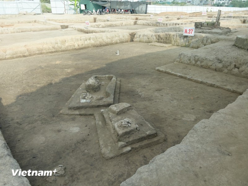The discovery is significant for the study of the Metal Age in northern Vietnam, offering researchers clearer insights into how living spaces were organised to address threats from both the natural environment and ancient societies. (Photo: VNA)
