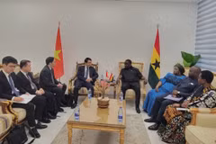 The meeting between Vietnamese Deputy Minister of Foreign Affairs Le Anh Tuan and Ghanaian Deputy Minister of Foreign Affairs James Gyakye Quayson (Photo: The Ministry of Foreign Affairs)