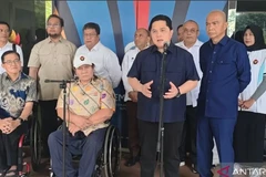 Indonesia's Minister of Youth and Sports Erick Thohir (second, right) speaks to the media after a meeting with NPC Indonesia in Jakarta on November 10 (Photo: Antara)