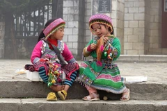 Ethnic-minority children in Sa Pa town, the northern mountainous province of Lao Cai. (Photo: VNA)