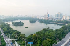 The green spaces of Thong Nhat Park help purify and regulate the climate in Hanoi (Photo: VNA)