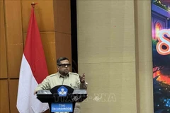 Ahmad Haikal Hasan, Head of the Halal Product Assurance Organising Agency (BPJPH) of Indonesia, speaks at the seminar (Photo: VNA)