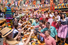 The festival comes alive with vibrant colors and lively dances throughout the Sun Kingdom. (Photo: Sun Group)