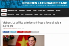 The article highlighting Vietnam's foreign policy is published on Argentina's Resumen Latinoamericano newspaper on February 1. (Photo: VNA)