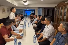 A meeting between the Vietnam Science and Technology Representative Office in Canada and the Canadian Vietnamese Scholars and Experts Network (CVSE) (Photo: VNA)