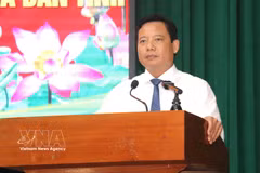 Pham Tan Hoa, Vice Chairman of the Tay Ninh People's Committee and head of the provincial Steering Committee 515, speaks at the conference. (Photo: VNA)