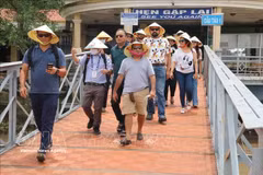 Indian tourists visit Vietnam. (Photo: VNA)