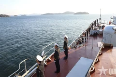 Frigate 015 – Tran Hung Dao and the delegation of the Vietnam People’s Navy (VPN) on December 14 leave Jinhae Naval Base. (Photo: qdnd.vn)