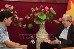 Algerian diplomat Noureddine Djoudi, Chairman of the International Association of Algerian Revolution Friends, in an interview granted to Vietnam News Agency (VNA) correspondents in Algeria. (Photo: VNA)