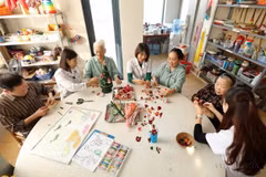 Ho Chi Minh City officially enters the “ageing population” phase in 2017, when people aged 60 and above accounted for 10.28% of the population (889,178 people). (Photo: VNA)