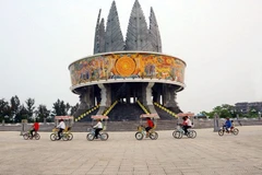 Mong Cai 1 ward is the core area of the Tra Co National Tourism Zone (Photo: VNA)