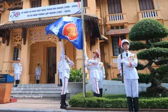 A flag-raising ceremony is held to mark the 58th founding anniversary of the Association of Southeast Asian Nations (ASEAN) on August 8, 2025 (Photo: VNA)