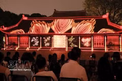 Digital tech is a highlight of the "Essence of Confucian Learning” tour at the Temple of Literature (Photo: nhandan.vn)