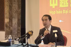 Chinese Ambassador to Vietnam He Wei speaks at the press briefing in Hanoi on April 21 (Photo: VNA)