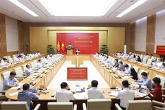 At the second meeting of the Party Committee of the Government for the 2020 - 2025 term in Hanoi on June 3. (Photo: VNA)