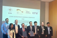 Representatives of EVN and the German Reconstruction Bank at the signing ceremony. (Photo: Courtesy of EVN)