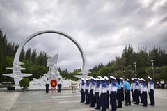 An incense offering ceremony at Gac Ma Memorial (Photo; VNA)