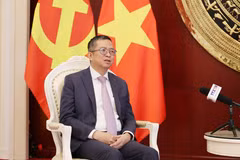 Vietnam’s Ambassador to China PhamThanh Binh in an interview with a Vietnam News Agency correspondent in China. (Photo: VNA)