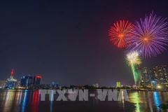 Firework displays will be held in HCM City in celebration of the 50th anniversary of the Liberation of the South and National Reunification. (Photo: VNA)