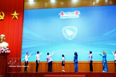 The 2026 Action Month for Children highlights efforts to create a safer, healthier and more child-friendly environment that supports children’s physical, mental, intellectual and digital development. (Photo: VNA)