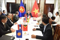 The Ambassadors of Cambodia, Laos, Indonesia, Myanmar, and Malaysia to Cuba praise Vietnam's role as the rotating Chair of the ASEAN Committee in Havana. (Photo: VNA)