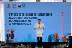 Indonesian Deputy Minister of Environment Diaz Hendropriyono at the inauguration of Sinergi Bersih Waste Management Facility (TPS3R) in Jakarta on November 27. (Photo: ANTARA) 