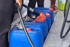 Thailand investigates illegal fuel stockpiling activities