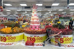 From early December, major retail chains in Ho Chi Minh City have recorded a noticeable increase in shoppers seeking Tet products. (Photo: VNA)