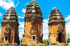 The Duong Long tower complex is a special national relic built by the Cham people in the late 12th and early 13th centuries. (Photo: nhandan.vn)
