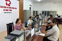 At Ngoc Thien commune's public administrative service centre in Bac Ninh province. (Photo:: VNA)