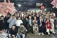 A gathering of the Vietnamese community in the Republic of Korea. (Photo: VNA)
