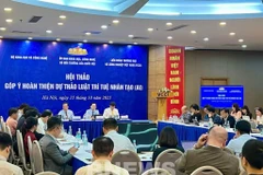 The workshop held in Hanoi on October 15 to gather feedback on the draft law on artificial intelligence (AI). (Photo: VNA)