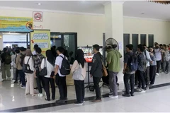 The long queue at the 2025 Jakarta Job Fair in South Jakarta on July 16, 2025. (Photo: jakartaglobe.id)