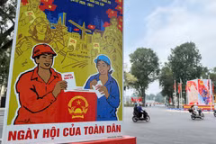 A billboard on the election of deputies to the 16th National Assembly and People's Councils at all levels for the 2026–2031 tenure (Photo: VNA)