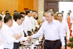 Party General Secretary and State President To Lam at the working session with the Standing Board of the Ho Chi Minh City Party Committee. (Photo: VNA)