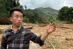 Mua A Thi, a 26-year-old village chief in the northern province of Dien Bien. (Photo: baochinhphu.vn)