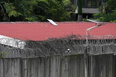 Over 600 flee Myanmar scam centre