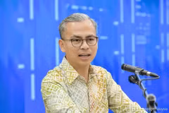 Malaysian Communications Minister Datuk Fahmi Fadzil (Photo: The Edge Malaysia)