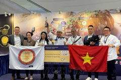The Vietnamese culinary team has secured the championship trophy and the “best chef” award at the Battle of the Pastry & Bakery Chefs 2025 (Photo published by VNA)